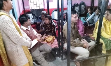 कलेक्टर ने ढोढर में छात्रावास की बालिकाओं की पढ़ाई हेतु अतिरिक्त कक्षों की व्यवस्था की...