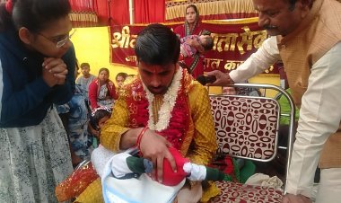 रोगीजनों परिजनों द्वारा मां की भक्ति से शक्ति अर्जित कर रोगमुक्त मंत्रमुग्ध हो रहें