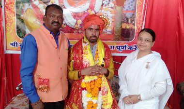 रोगीजनों परिजनों द्वारा मां की भक्ति से शक्ति अर्जित कर योगमय रोगमुक्त मंत्रमुग्ध हुए