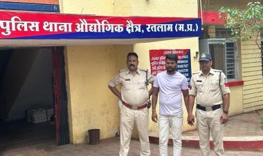 रात्री में ताला तोडकर चोरी करने वाले का पर्दाफाश