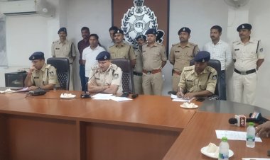 महाराष्ट्र की तस्कर मल्लिका और बेटा गिरफ्तार , अंतरराष्ट्रीय मूल्य 50 लाख