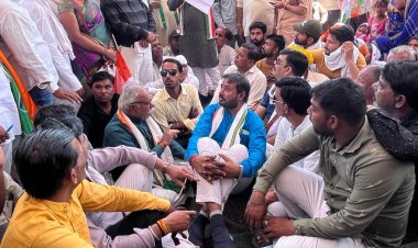 ग्रामीणो की समस्या को लेकर कांग्रेस ने दिया राजयपाल के नाम ज्ञापन