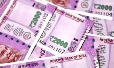 नोटबंदी के बाद RBI का एक बार फिर बड़ा फैसला ,2000 के नोट सर्कुलेशन से बाहर होंगे