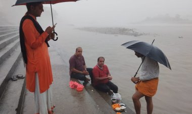 संतो से मिला पुनीत कार्य करने का आशीर्वाद