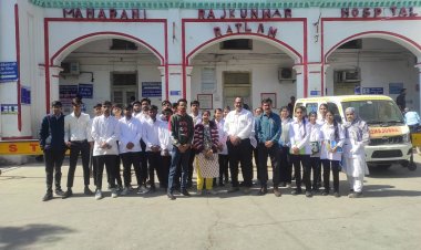 रॉयल कॉलेज के फार्मेसी विद्यार्थियों का शासकीय जिला चिकित्सालय में शैक्षणिक भ्रमण संपन्न