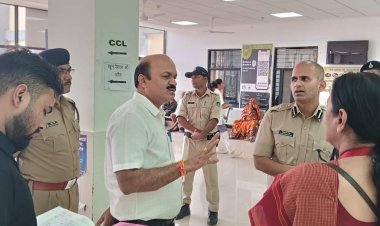 रतलाम कलेक्टर व एस.पी. ने मेडिकल कॉलेज एवं जिला चिकित्सालय में सुरक्षा व्यवस्थाओ की जानकारी ली  सुरक्षा को लेकर आवश्यक दिशा निर्देश दिए गए