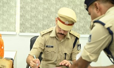 नवागत एसपी अमित कुमार ने संभाली रतलाम जिले की कमान... लिया चार्ज