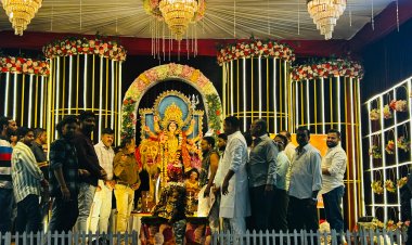 बाजना बस स्टेंड पर JSK क्लब द्वारा हुआ भव्य गरबा रास,विश्व हिंदू परिषद गढ़केलाश प्रखंड ने किया शास्त्र पूजन और शिव शक्ति मिलन का आयोजन