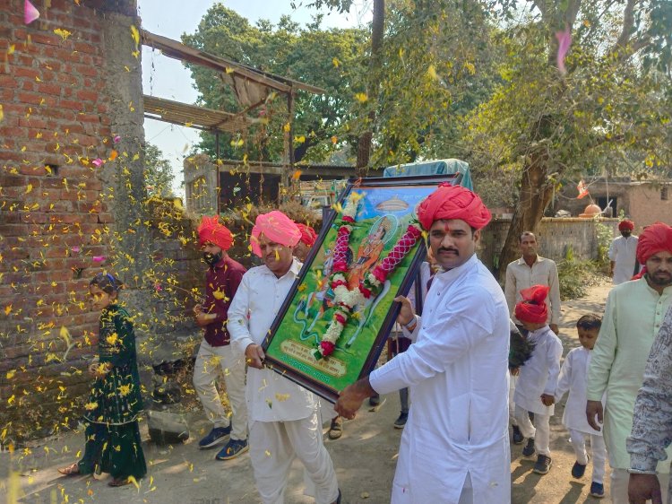 भगवान श्री देवनारायण जी के जन्म उत्सव पर शिवगढ़ में ऐतिहासिक शोभायात्रा, धूमधाम से निकली यात्रा