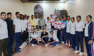 एनसीसी कैडेट्स को किया गया सम्मानित