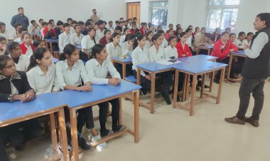 राॅयल काॅलेज में महिला बाल विकास विभाग द्वारा   बाल विवाह मुक्त भारत अभियान  उन्मुखीकरण व सह प्रशिक्षण।