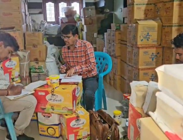 MP News: रतलाम में नकली घी का बड़ा जखीरा बरामद, मुजफ्फरपुर से मंगाकर 'ब्रांडेड' पैकेटों में खपाया जा रहा था 1600 लीटर घी